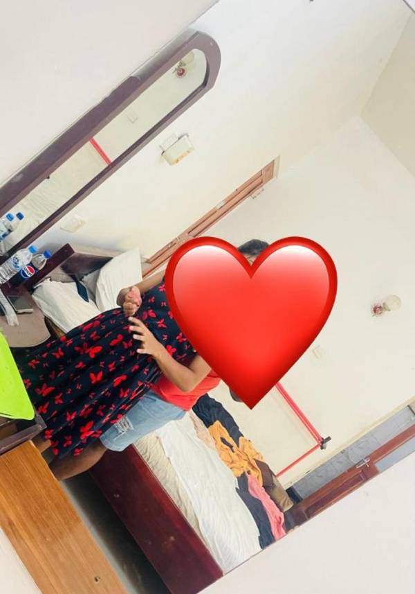 girls-personal photo of Lanka Ads