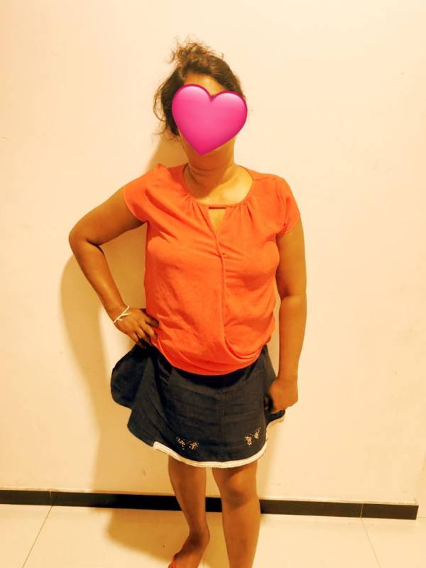 girls-personal photo of Lanka Ads