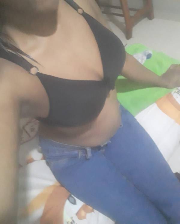 girls-personal photo of Lanka Ads