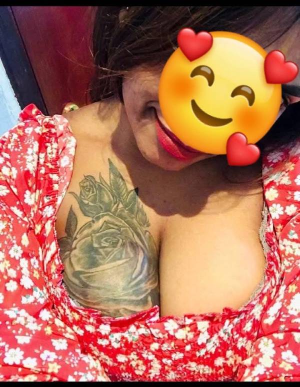 girls-personal photo of Lanka Ads