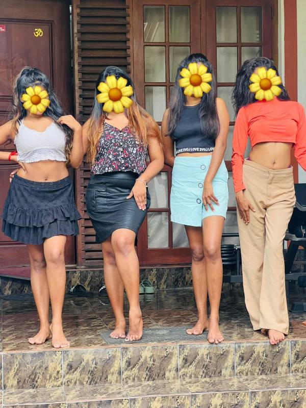 girls-personal photo of Lanka Ads