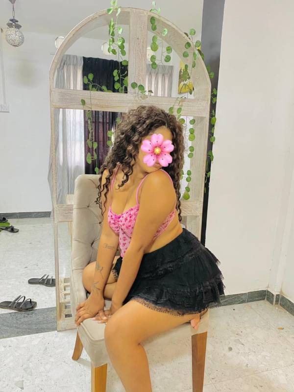 girls-personal photo of Lanka Ads