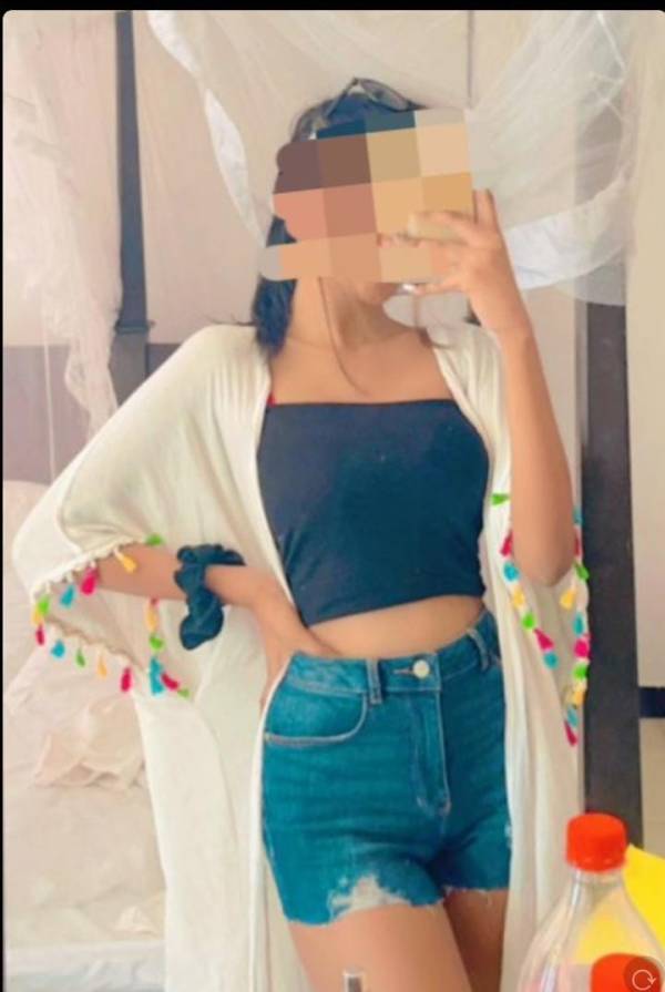 girls-personal photo of Lanka Ads