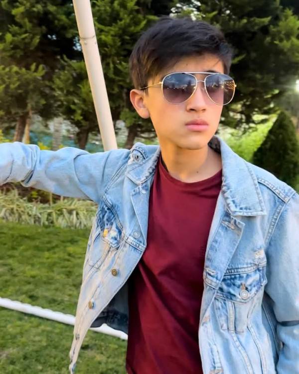 boys-personal photo of Lanka Ads