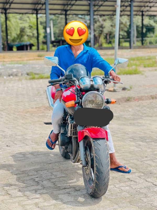 boys-personal photo of Lanka Ads