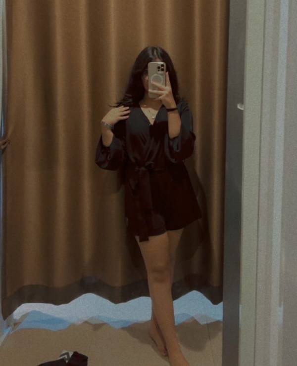 girls-personal photo of Lanka Ads