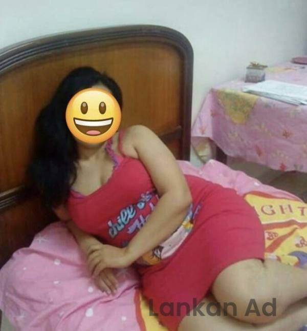 girls-personal photo of Lanka Ads