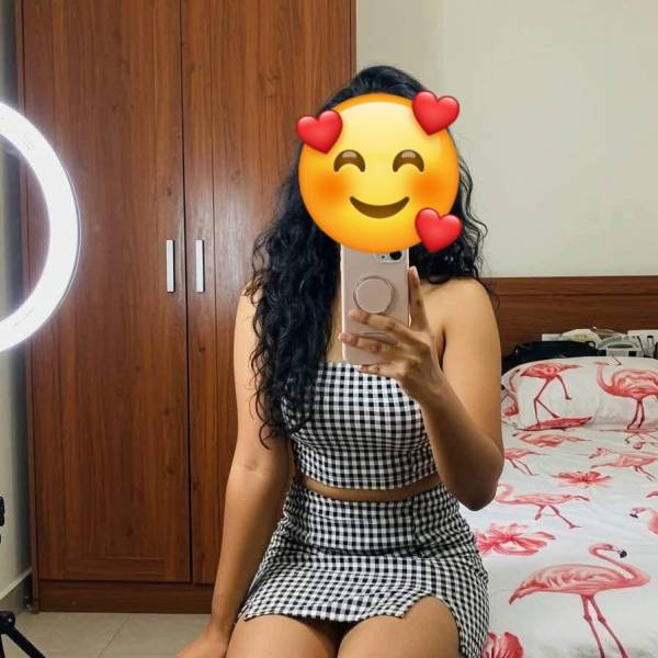 girls-personal photo of Lanka Ads