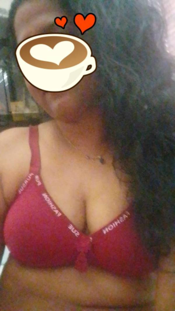 live-cam photo of Lanka Ads