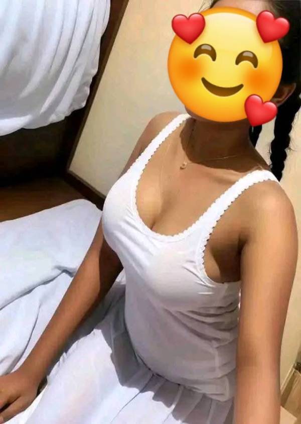 live-cam photo of Lanka Ads