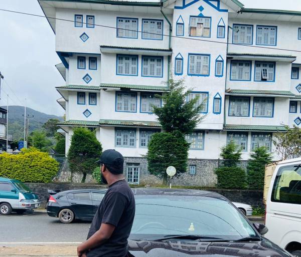 boys-personal photo of Lanka Ads