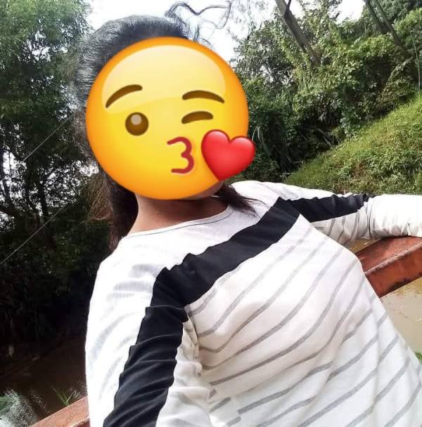 girls-personal photo of Lanka Ads