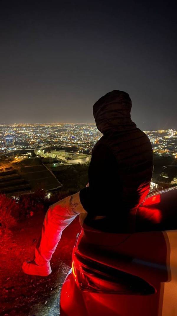 boys-personal photo of Lanka Ads