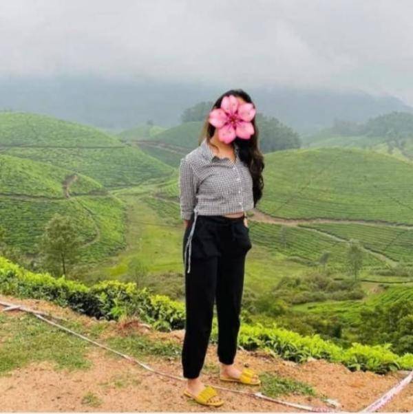 girls-personal photo of Lanka Ads