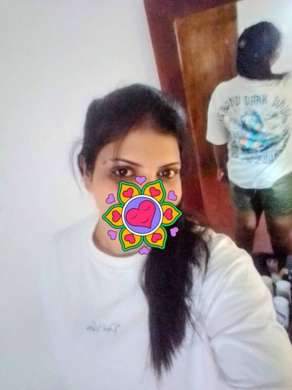 girls-personal photo of Lanka Ads