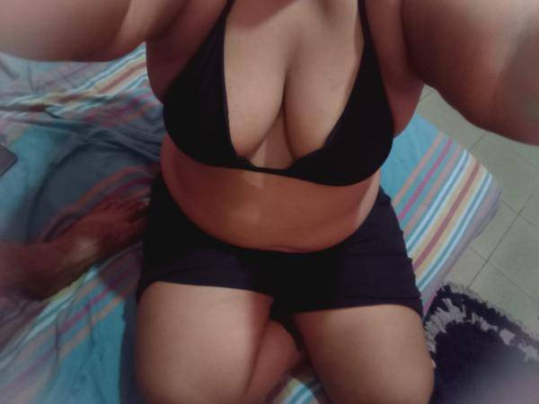 girls-personal photo of Lanka Ads