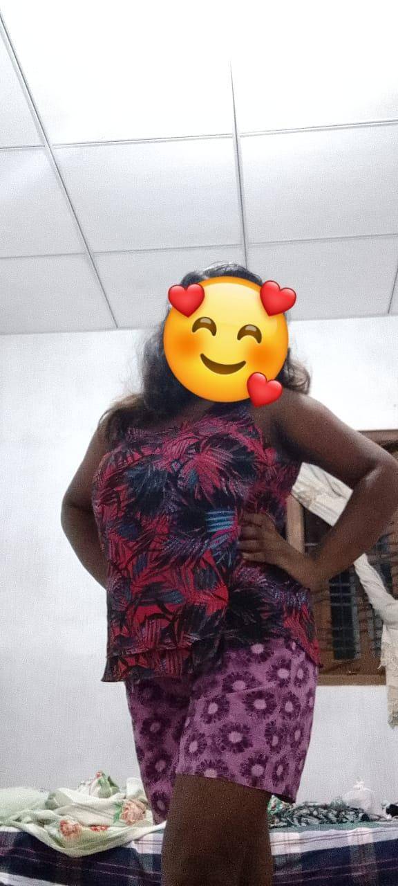 girls-personal photo of Lanka Ads