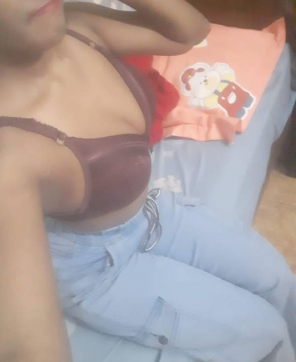 girls-personal photo of Lanka Ads