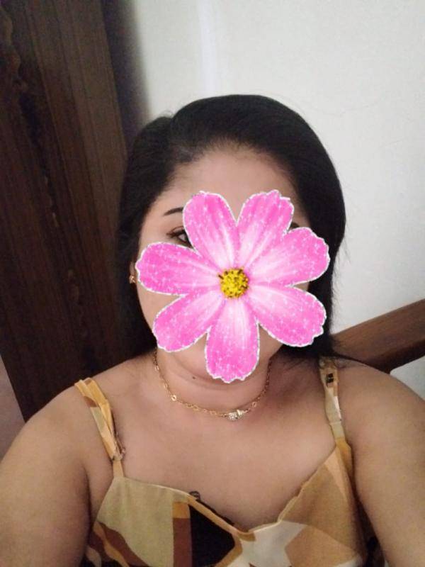 girls-personal photo of Lanka Ads
