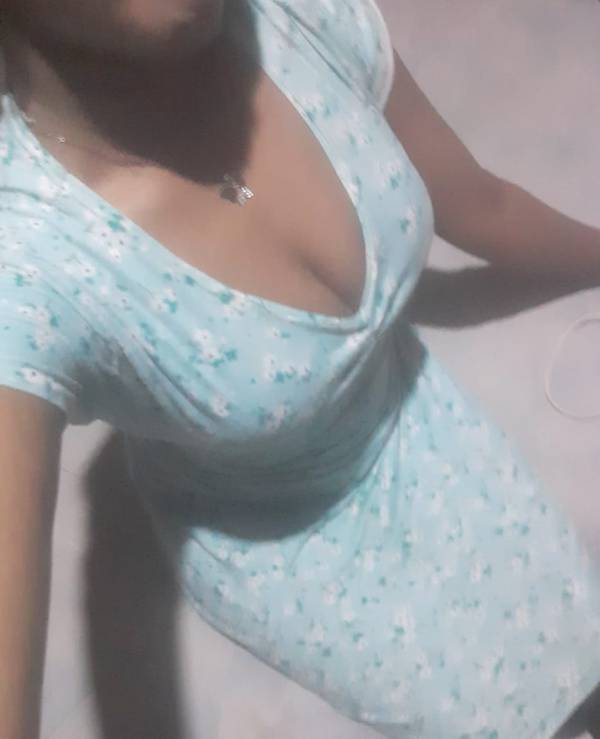 girls-personal photo of Lanka Ads