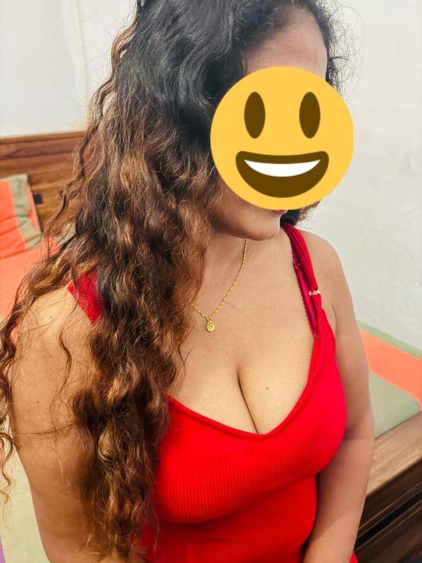 girls-personal photo of Lanka Ads