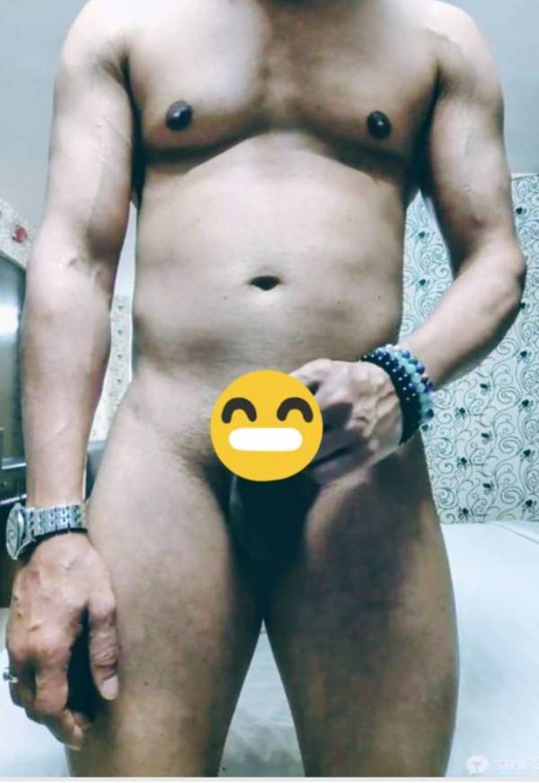 boys-personal photo of Lanka Ads