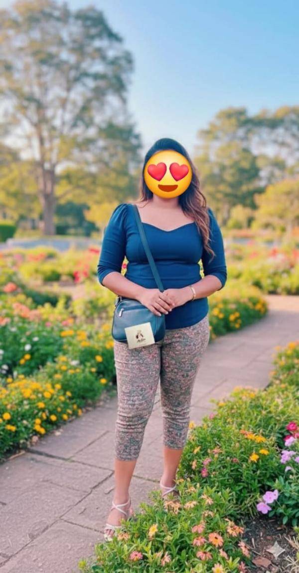 girls-personal photo of Lanka Ads