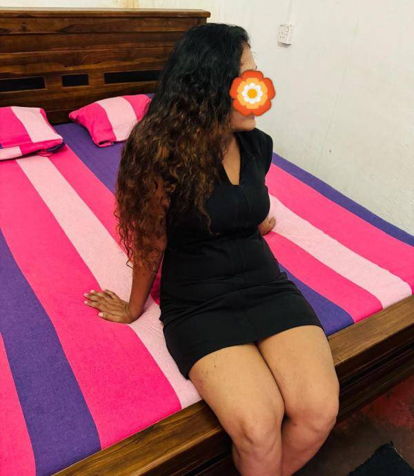 girls-personal photo of Lanka Ads