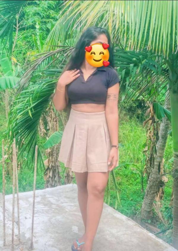 girls-personal photo of Lanka Ads