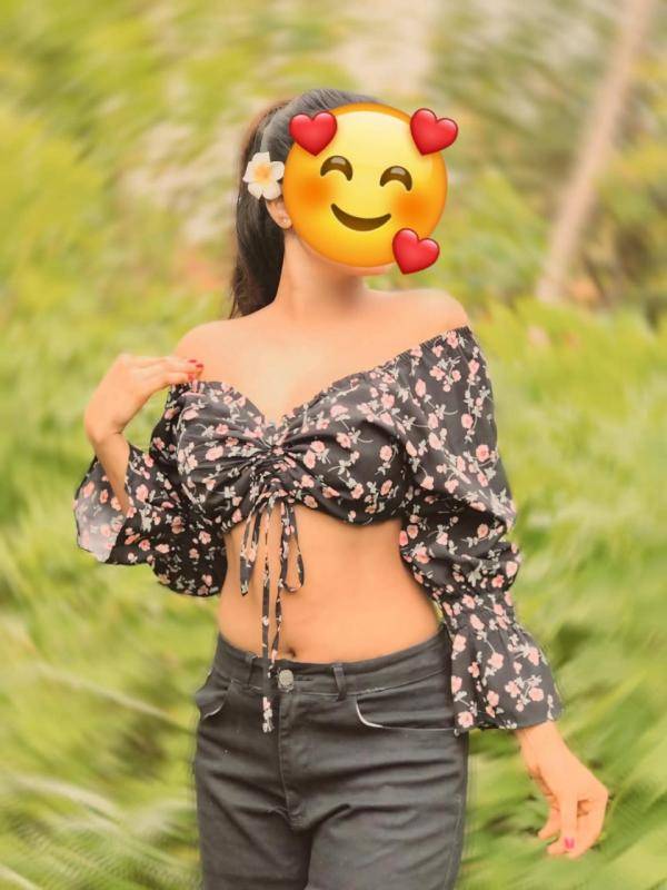 girls-personal photo of Lanka Ads