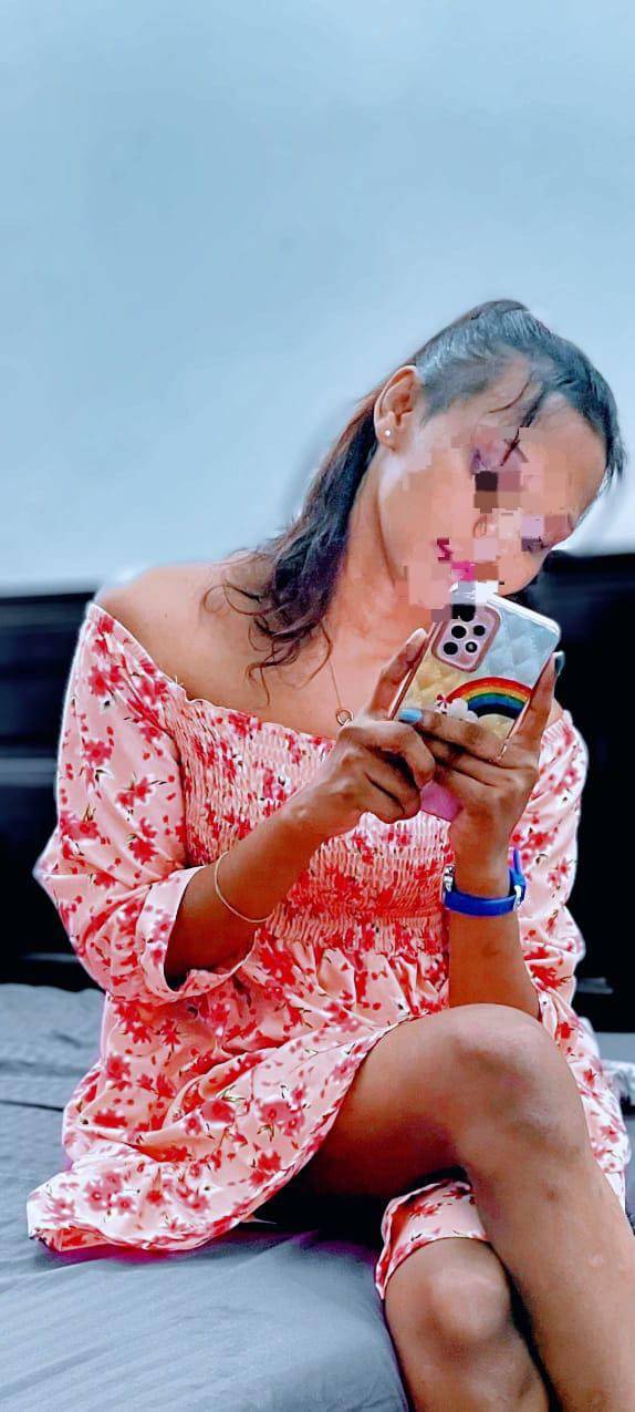 girls-personal photo of Lanka Ads