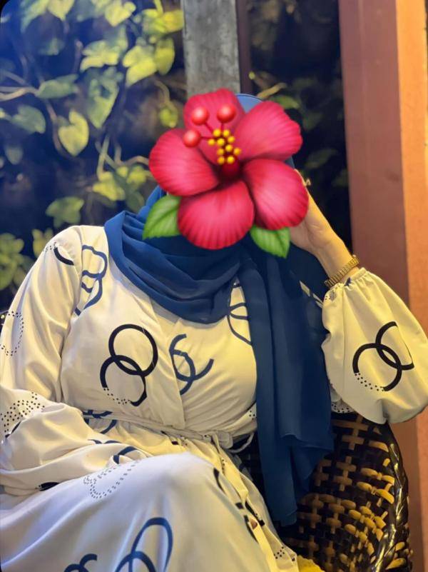 live-cam photo of Lanka Ads