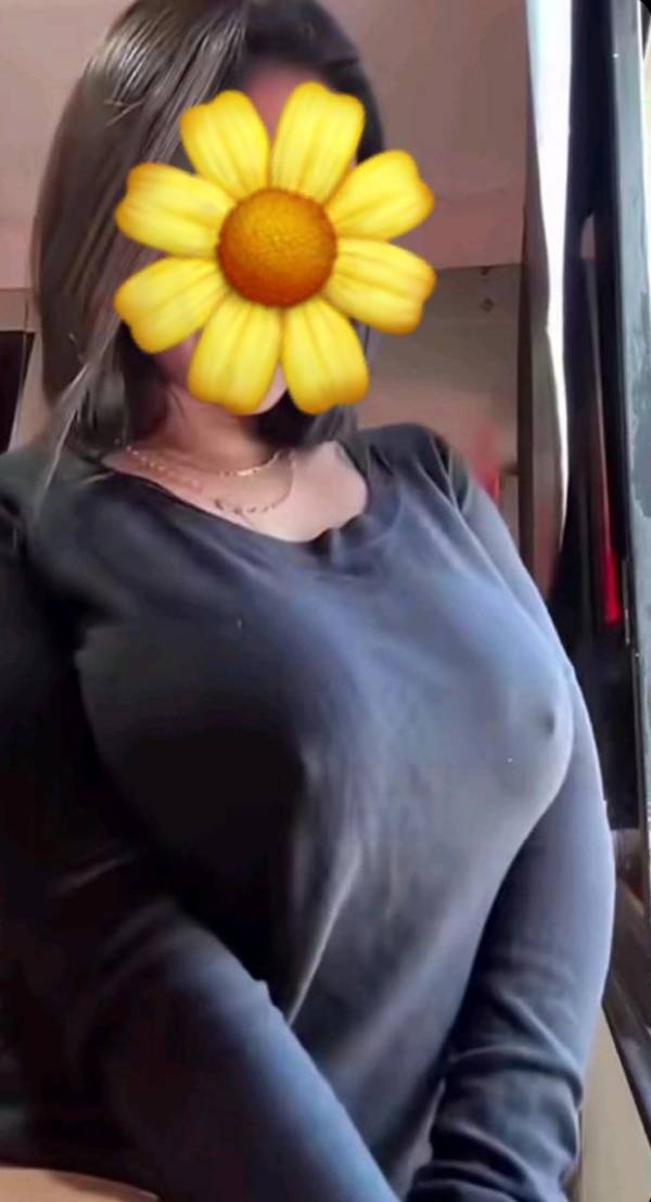 live-cam photo of Lanka Ads