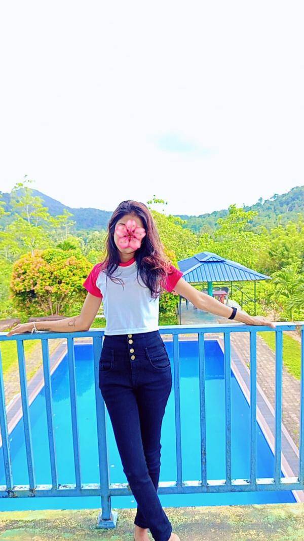 girls-personal photo of Lanka Ads