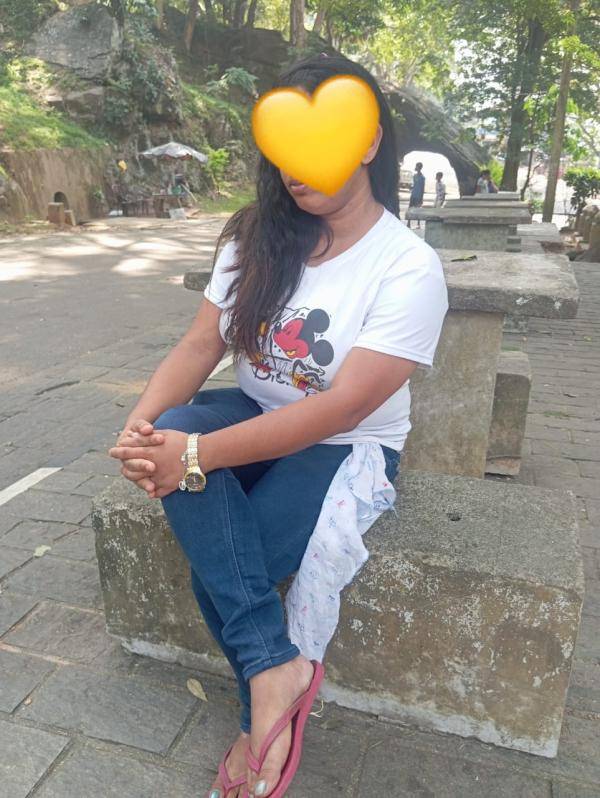 girls-personal photo of Lanka Ads