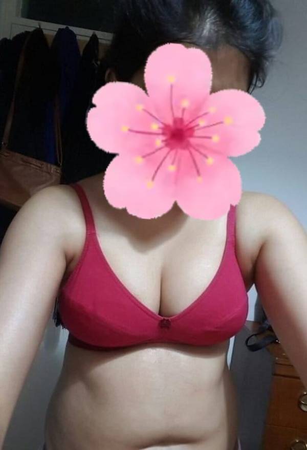 live-cam photo of Lanka Ads