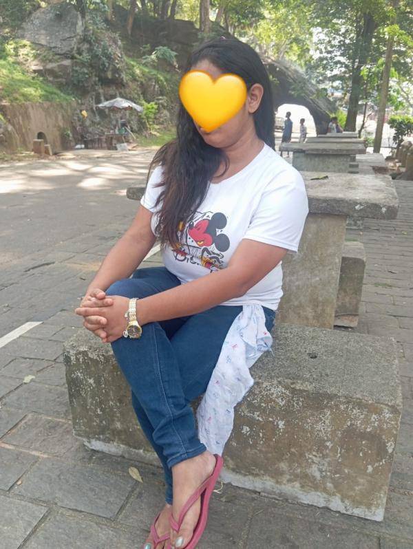 girls-personal photo of Lanka Ads