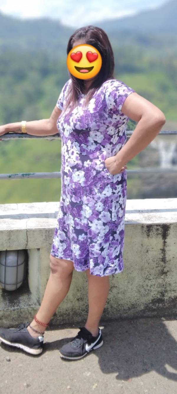 girls-personal photo of Lanka Ads