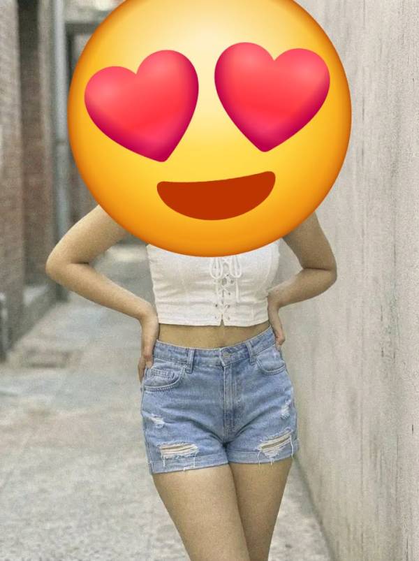 girls-personal photo of Lanka Ads