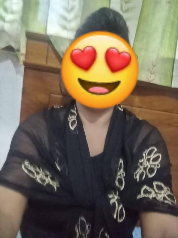 girls-personal photo of Lanka Ads