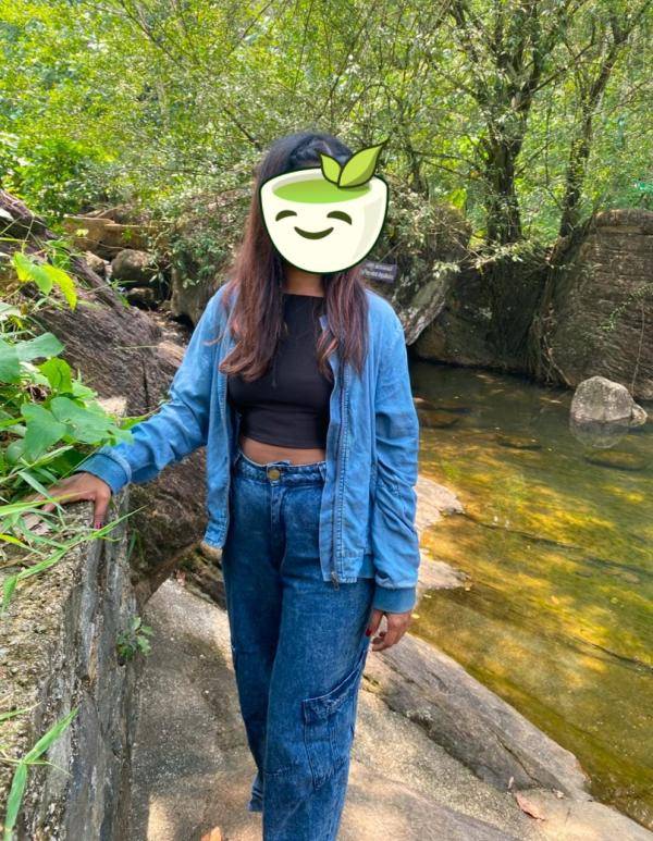 girls-personal photo of Lanka Ads