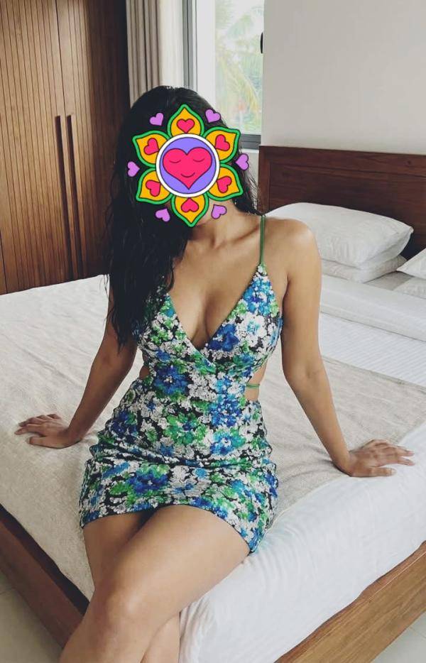 girls-personal photo of Lanka Ads