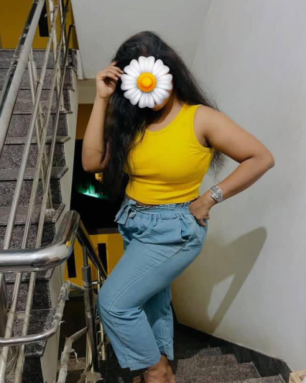 girls-personal photo of Lanka Ads