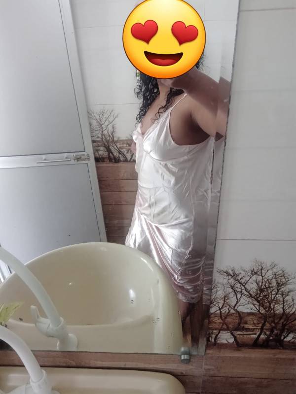 girls-personal photo of Lanka Ads