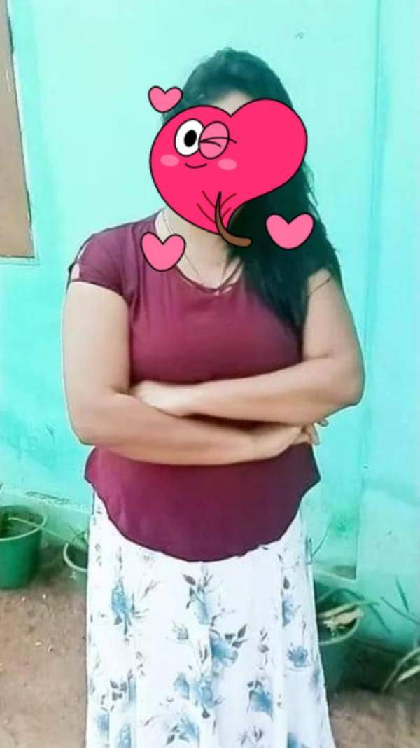 girls-personal photo of Lanka Ads