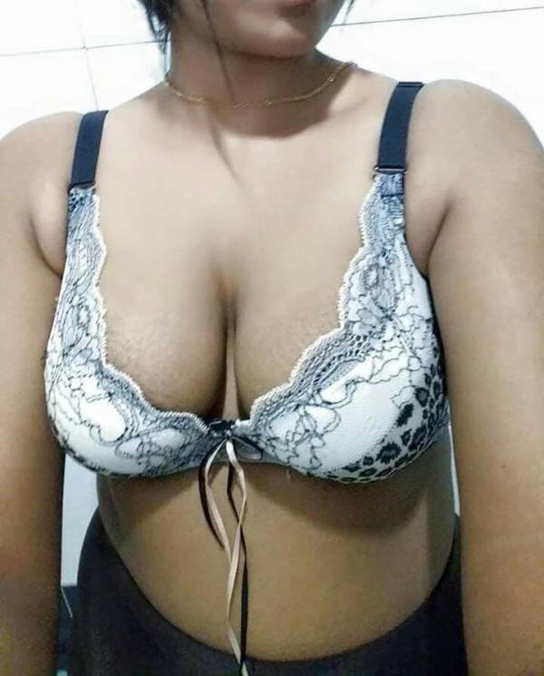 live-cam photo of Lanka Ads