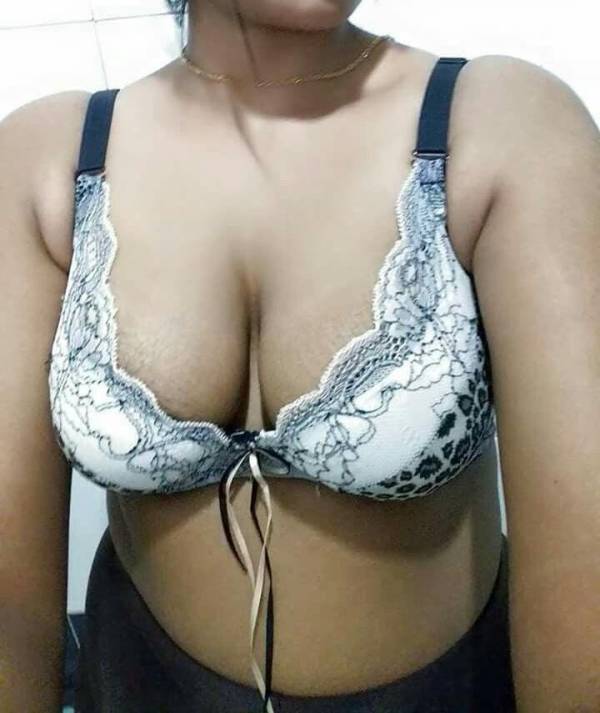 live-cam photo of Lanka Ads