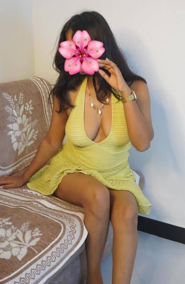 girls-personal photo of Lanka Ads