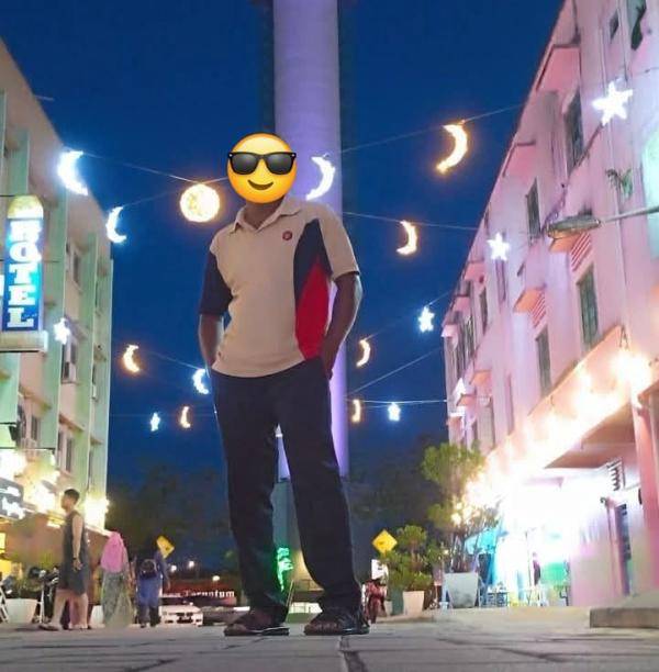 boys-personal photo of Lanka Ads