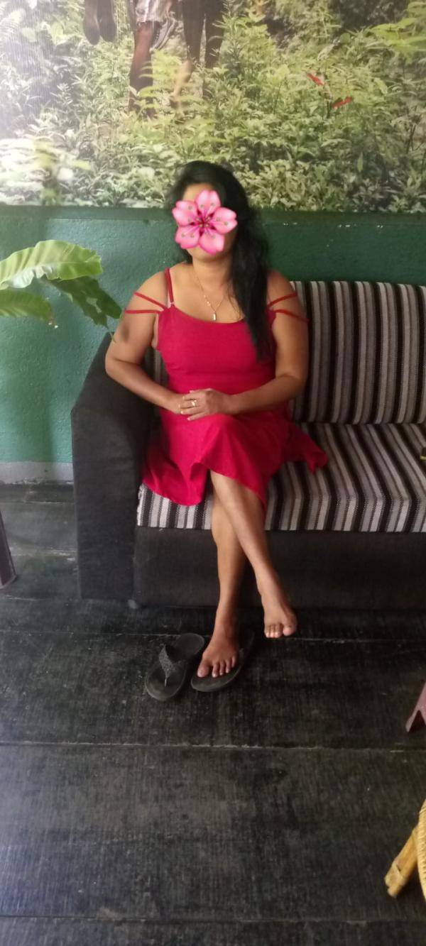 girls-personal photo of Lanka Ads